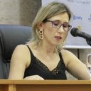 Profª. Evandra Grigoletto Profª. Evandra Grigoletto