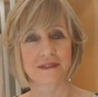Profª. Cristina Hennes Profª. Cristina Hennes